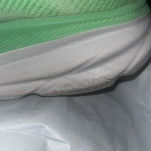 Mens Hoka Clifton 9 size 9.5 main image 5